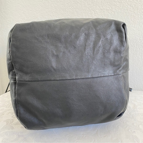 BLACK SAINT LAURENT LARGE TEDDY BUCKET BAG - Picture 5 of 15